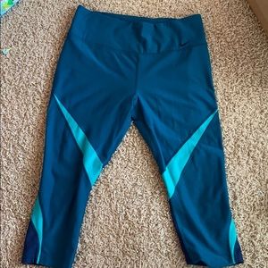 Nike leggings